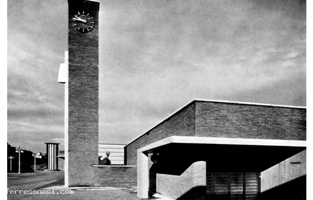 1936 - La Torre dell'Orologio con il Fascio Littorio