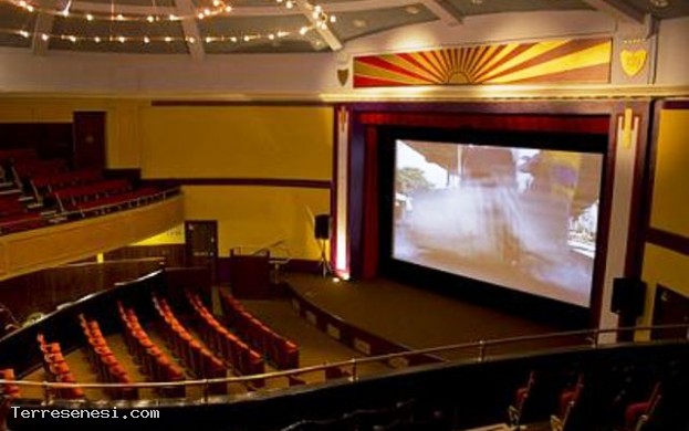 Cinema Moderno